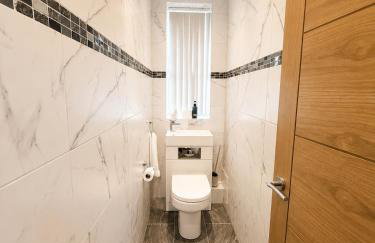 Spacious Apartment, steps away from Heaton Park - Foto 12