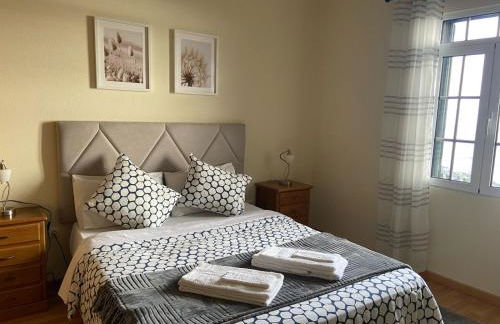 Guest House Santinhos - Foto 26