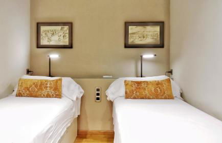 BizFlats Eixample Apartments - Photo 21