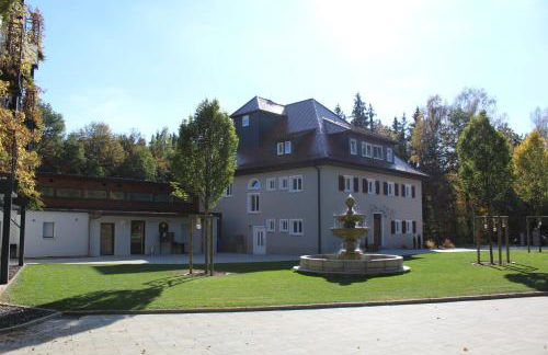 Waldhotel Rainau - Foto 18