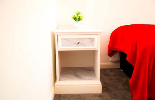 Lucky Home 24 - Ideal for Trade & Family - 2 Bedrooms - 3 Beds - Max 4 Guests - Close to BAE, Docks, Lake District, Beaches - Foto 36