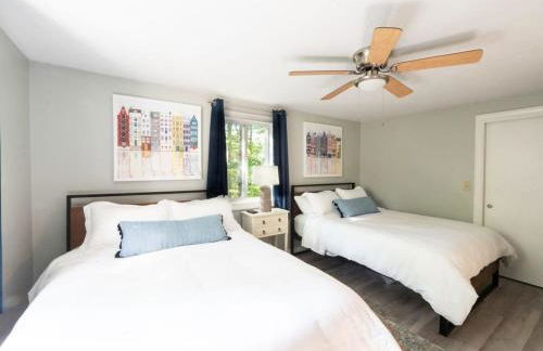 Berkshire Vacation Rentals: Leicester Lake Front Home Come Relax - Foto 16