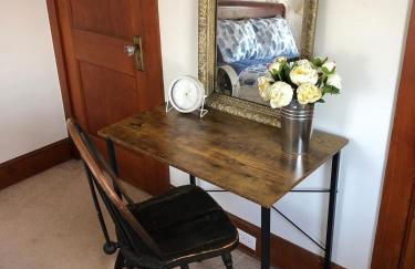 Comfortable Craftsman Getaway - Foto 16