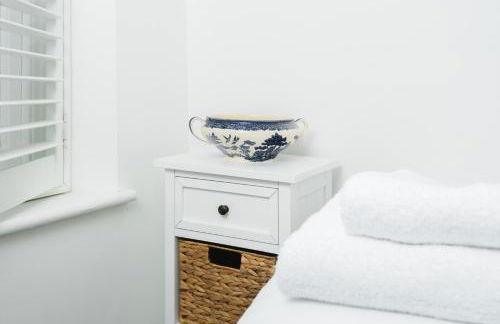 Superb location, character filled apartments by MyCityHaven - Foto 47