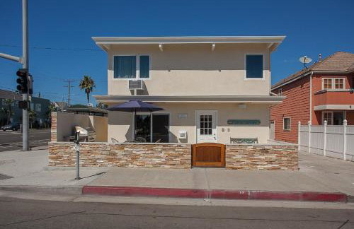 Newport Beach House 1 block from the beach FREE pickleball courts and 6 beach cruisers - Foto 54
