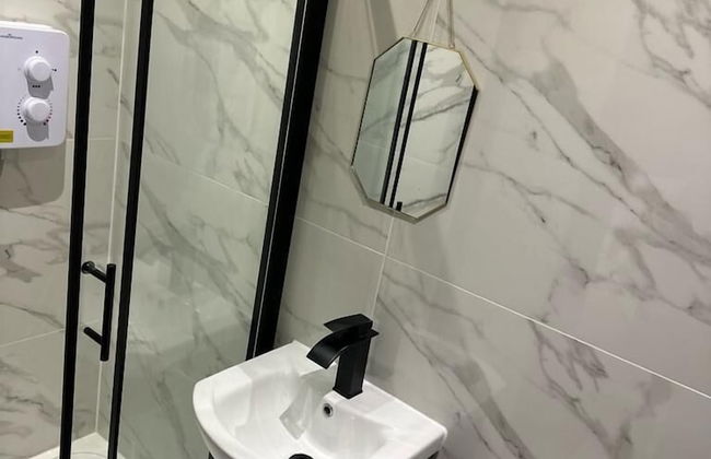 Impeccable 1-bed Studio in London - Foto 12