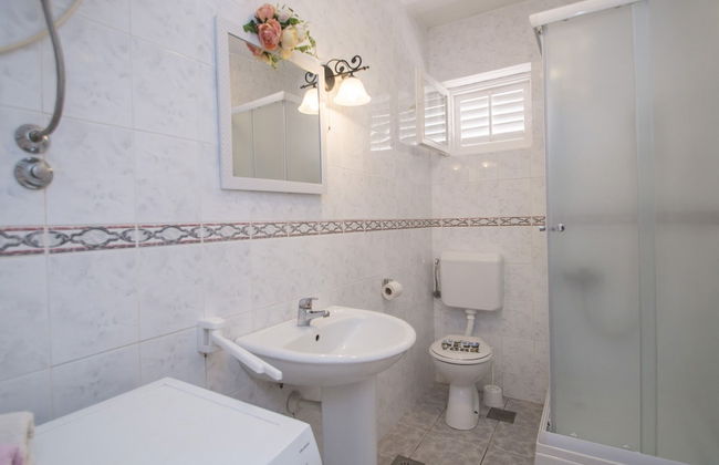 Seafront Apartment Dana - Foto 38