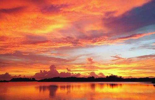 Beautiful 2bd with River Views & Amazing Sunsets in Ft Myers - Foto 24