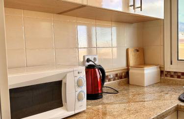 2 Bedrooms and 2 Bathrooms with Sea View at Piscis Benalmadena Arroyo - Foto 13