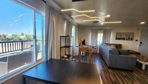 Modern Cabin with Arcade, Foosball Table and Fire Pit in Meadview, Arizona - Foto 3