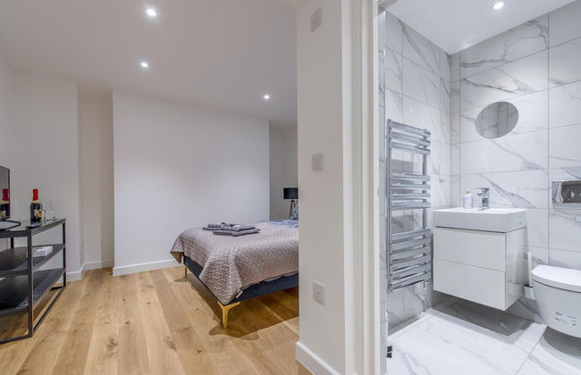 Exquisite 3BR Duplex Apartment, Air-con& Amenities - Foto 5