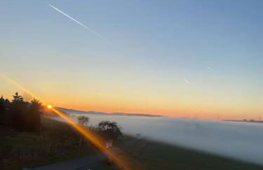 Wunderschöne 2,5 - Zimmer- Ferienwohnung mit Terrasse und Fernblick im Vordertaunus - Foto 6