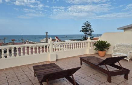 An apartment by the sea in Oliva Playa - Photo 30