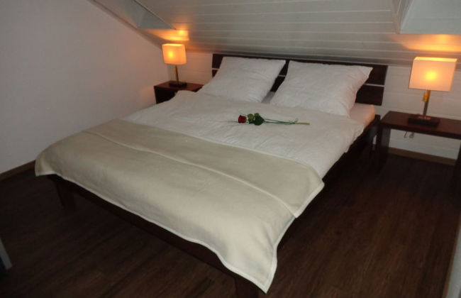 Exclusive Apartment - Rees - Photo 2