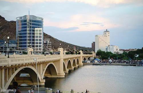 Designer 5 Bd Home, Fountain Pool, Spa, Game Patio - Foto 41