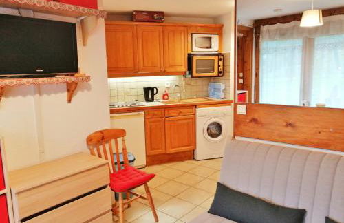 Appartement cosy avec Wifi au pied du télécabine - FR-1-815-78 - Foto 1