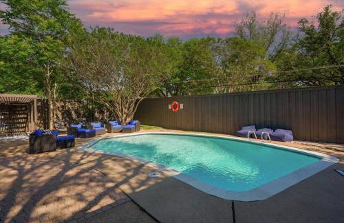 Luxury Home with 5 Bedrooms and Private Pool - Foto 58