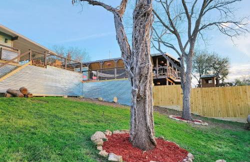 Hilltop Lakeview Hideaway- 2BR 2BATH with romantic sunsets - Foto 36