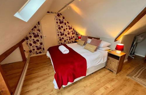 Blue Anchor House - Seaview, Hot Tub Apartments - Photo 37