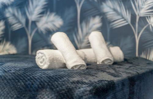 Luxury 5 bedroom House With FREE Parking and Pool Table - Foto 53