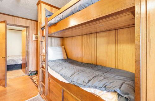 SC105B 1BR 1BA Sleeps Six Wi-Fi Free Parking Close To Lift - Foto 5