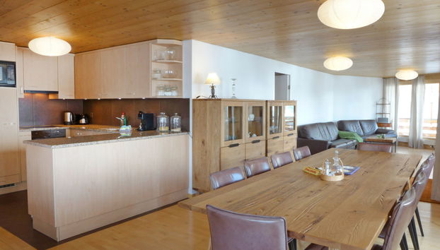 Kitchen / Dining Room