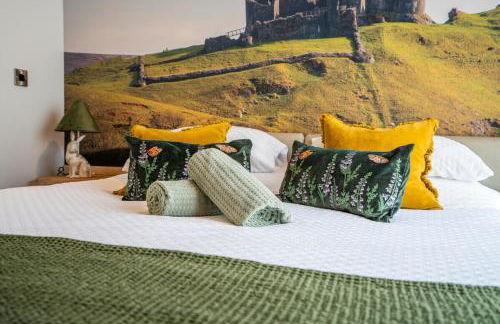 Rosemary Lodge 2BR with Hot Tub near Black Mountain - Foto 22