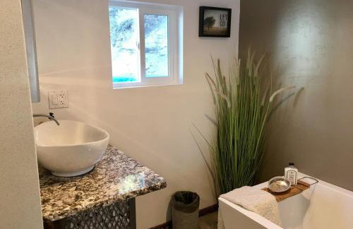 Our Little Patch of Heaven Cottage East Zion - Photo 9