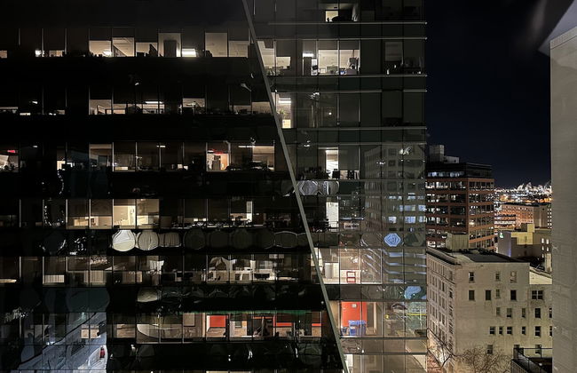 LUXURY DOWNTOWN CONDO TWO BEDROOM - Photo 35