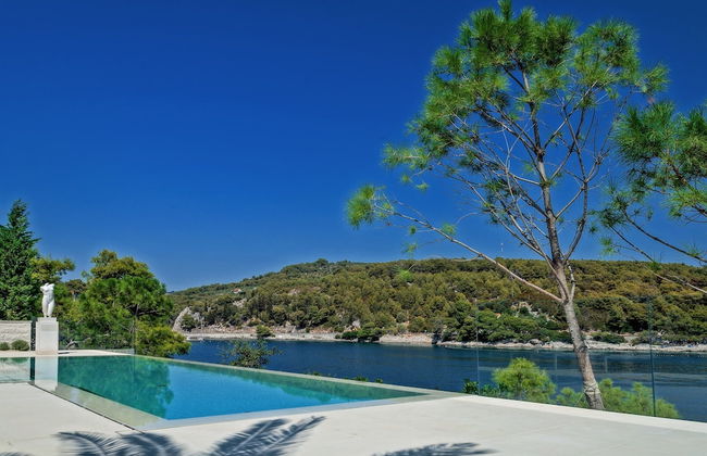 Beachfront Villa Seven Sins with Pool - Foto 29