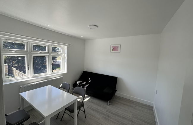 Immaculate 1-bed Apartment in Harrow - Foto 14