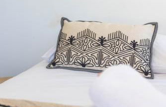 COSYFAMILY 1er étage Piscine -WIFI- NEUF-FAMILLE -15MIN PLAGE - TOP PROS SERVICESConciergerie - Foto 18