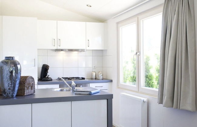 3 bedroom House in Nijkerk with swimming pool and terrace - Photo 3