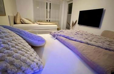 Little Royal - Foto 4