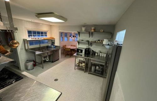 Serene Stay - Stylish House Close to NYC - Foto 37