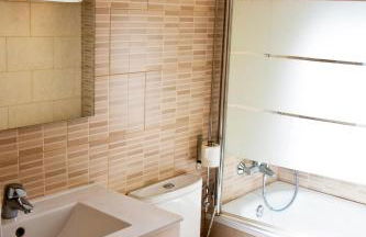 Claris Apartments - Photo 37