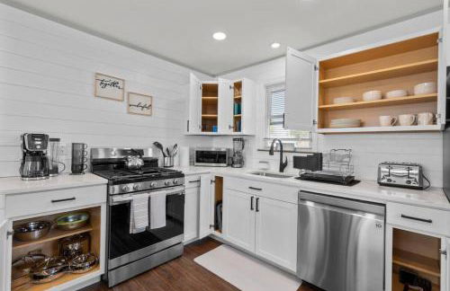 22- 4 Br 2 Ba House - Central CT - Foto 30