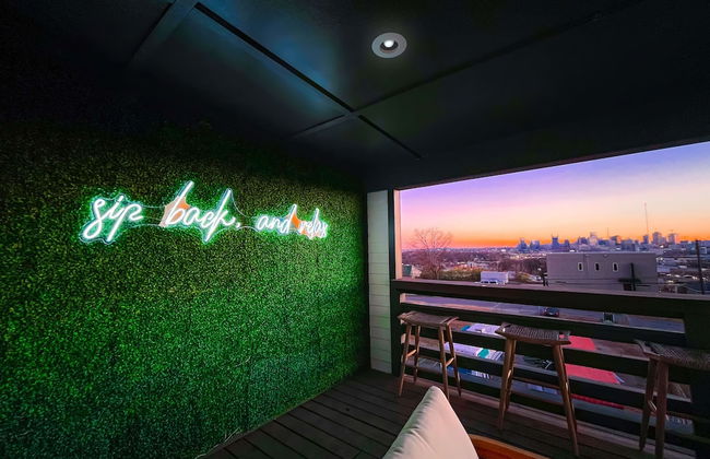 City Views Pool Hot Tub Mini Golf - Foto 1