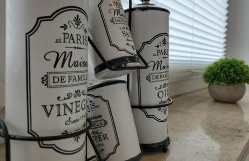 Guermache Apartments- City Design Apartments, Zentrum, Outlet, Balkon, Küche - Foto 23