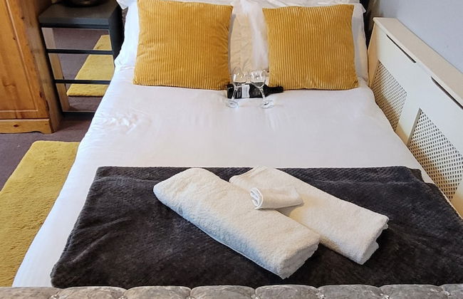 2-bed Apartment, Sleeps 4,on-site Parking - Foto 2