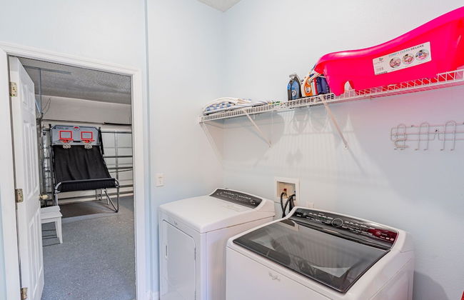 Themed Family Villa with Private Pool - Foto 44