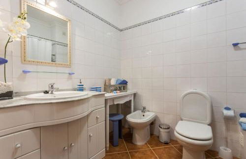 Beachside Golf and City Escape by Lisbeyond - Foto 5