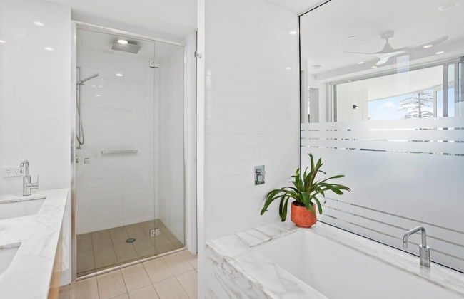 Luxury Beachfront Stay in Kirra - Photo 19