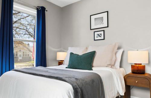 4 Bedroom Bungalow in the - Heart of Metro Detroit - Foto 29