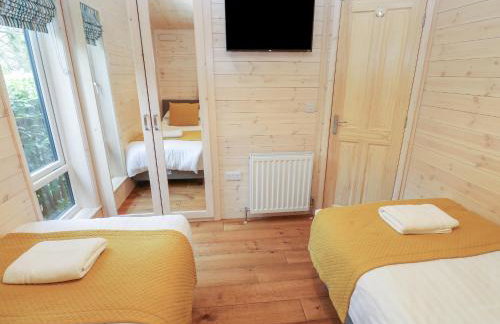 Dovestone Secluded Luxury Lodges sleeps 6 - pets welcome - Foto 16