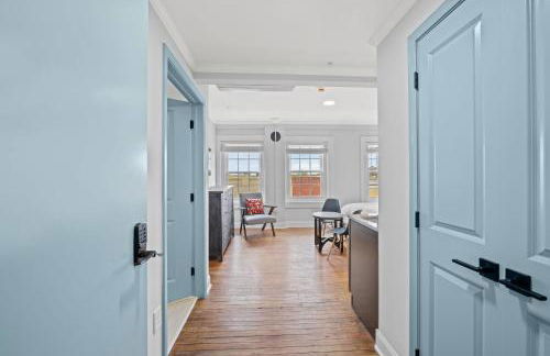 Historic Elegance Loft in Downtown Conway - Photo 4