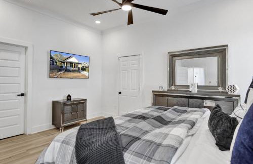 Avondale Home - Photo 21