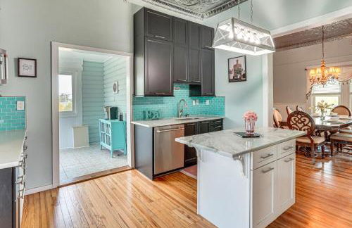 Families Welcome! Historical Hideaway in Palmetto - Foto 8