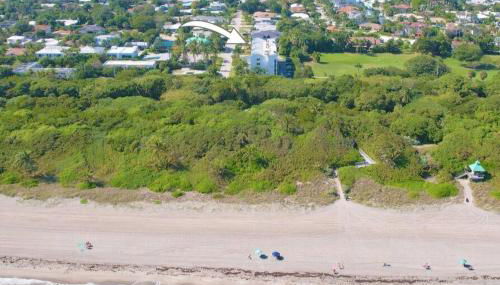 Boca Beachside 2BR 2BA with Pool and Balcony Steps to Sand - Foto 2, Other