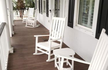 Backyard Oasis- Steps 2 Beach, Private Pool & Bar, Sleeps 16, 7 Bedrooms 5 and a half bathrooms "The Lucky Penny" - Foto 57